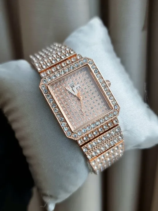 new%20fashionable%20styles%20watches%20for%20women's%20-%20Image%202