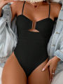 Solid color 2025 new bikini set is hot and sexywith a sense of designshowing the figure beachside casual island vacation. 