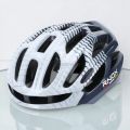 Rnox r063 ultralight ultralight cycling helmet-molded. 