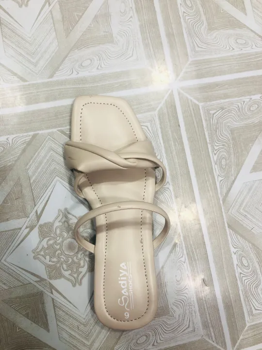 Ladies%20First%20Choise%20New%20Design%20Fashionable%20Chori%20Flat%20Sandal%7C%20Churi%20Sandal%20-%20Image%204