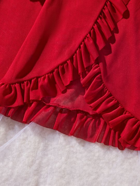 %20Lace%20Lingerie%20Set%20for%20Women,%20Red%20Sleepwear%20Nightdress%20with%20Matching%20Panties,%20V-Neck%20Sheer%20Lace%20Camisole,%20Romantic%20Night%20-%20Image%205