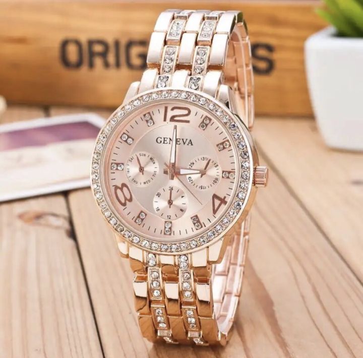 Women'S%20Fashion%20Starry%20Sky%20Watches%20Magnet%20Buckle%20Mesh%20Belt%20Diamond%20Quartz%20Watch%20Women%20Dress%20Clock%20Wristwatches%20-%20Image%204