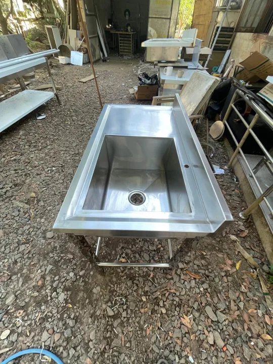 Hotel%20Sink%20304%20Stainless%20Steel%20-%20Image%206