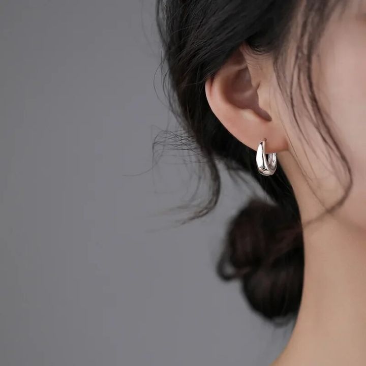 925%20Sterling%20Silver%20Hot%20Sale%20Korean%20Geometric%20Hoop%20Earrings%20Simple%20Temperament%20Exquisite%20Hot%20Semale%20%20Jewelry%20%20-%20Image%202