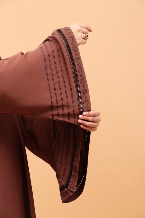 Abaya-33%0ABrand:%20Hijab-Ul-Taqi%20-%20Image%206