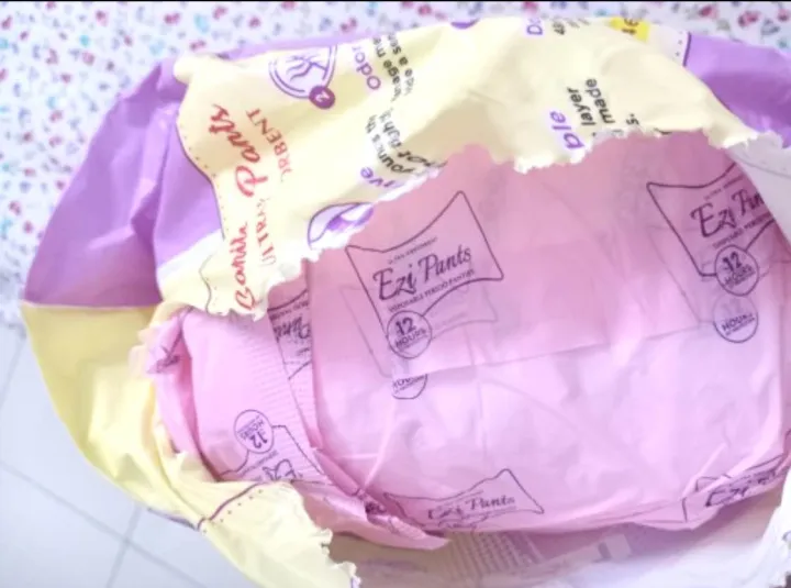 disposable%20period%20panties%20for%20women%20ezi%20pants%20-%20Image%204