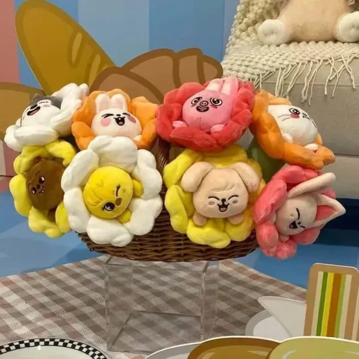 SKZOO%20Keychain%20Plush%20New%20Kpop%20FM%20Week%20Doll%20SKZ%20Pencil%20Case%20Plush%20Toy%20Seoul%20Same%20Cloak%20Doll%20Magic%20School%20Children%20Birthday%20Gift%20-%20Image%206