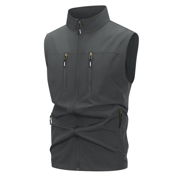 Men's%20Lightweight%20Softshell%20Vest%20with%20Zipper%20Pockets%20Windproof%20Sleeveless%20Jacket%20for%20Hiking%20Golf%20Outdoor%20Outwear%20Windbreaker%20-%20Image%207