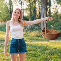 Handmade Willow Rattan Woven Basket Wicker Multiuse Home Storage Container With Handle Flower Basket Picnic Container. 