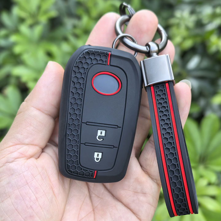 Silicone%20Car%20Key%20Case%20Cover%20Keychain%20For%20Toyota%20Corolla%20Hatchback%20Cross%20Yaris%20Cross%20Prius%20Hilux%20Land%20Cruiser%20LC200%20LC250%20LC300%20-%20Image%205