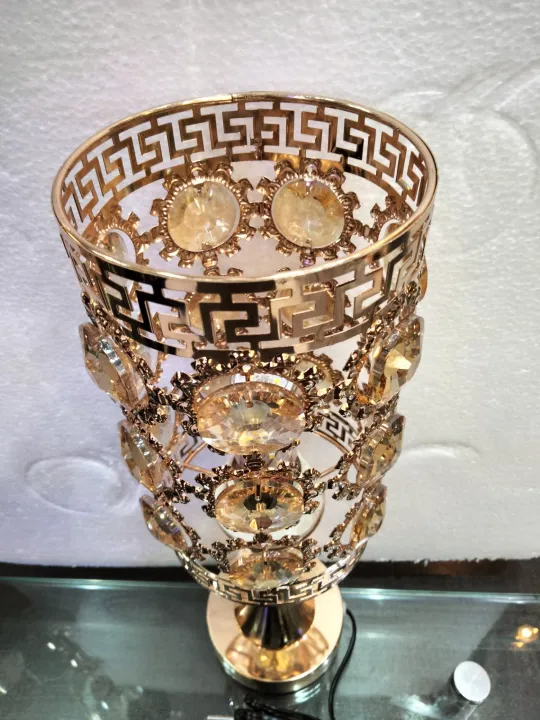 fancy%20style%20table%20lamp%20-%20Image%203