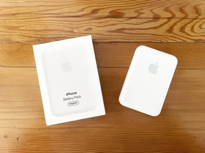 Apple%20Magsafe%20Wireless%20Power%20Bank%20For%20Iphone%205000mAh%20Battery%20Pack%20-%20Image%207