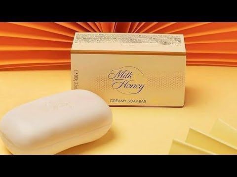 Milk%20And%20Honey%20Soap%20Bar%20-%20Image%202