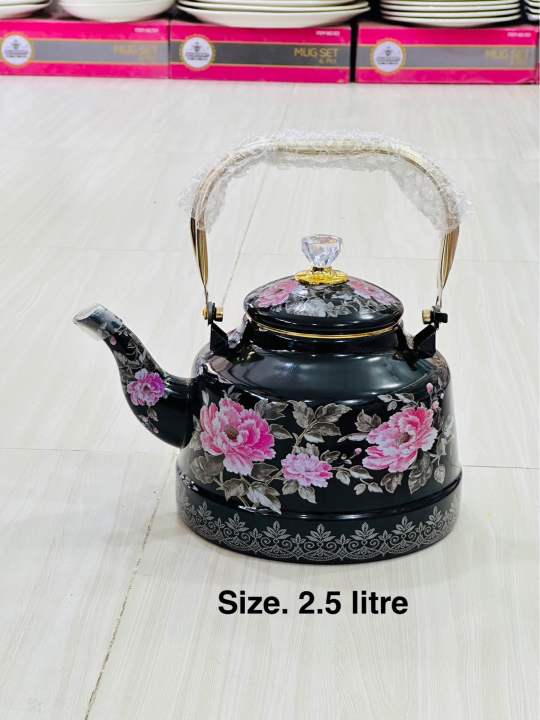 Enamel%20Coated%20Kettle%201.5,,%202.5%20and%204.%20Litre%20(Tamcheeni)%20-%20Image%205