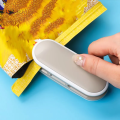 1 Pack Sealing Machine Mini Portable Sealing Clip Hand Pressure Heat Sealing Machine Food Fruit Snacks Preservation Small Tools. 