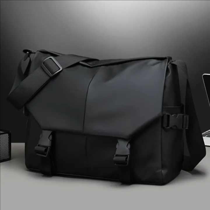 New%20Men's%20Casual%20Crossbody%20Bag%20Large%20Capacity%20%20Storage%20Lightweight%20Oxford%20Shoulder%20Bag%20Fashionable%20Daily%20Travel%20Messenger%20Bag%20-%20Image%202