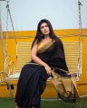 Elegant & Stylish Tangail Tant Halfsilk Nakshi Par Saree For Women - Traditional and Trendy Ethnic Wear.