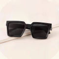 ONEVAN 2023 Square Sunglasses Men. 