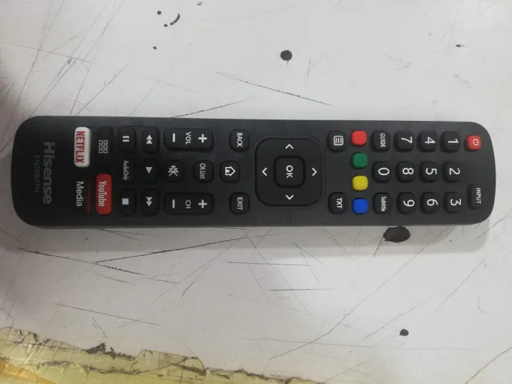 Hisense%20Smart%20Tv%20Remote%20Control%20-%20Image%202