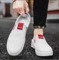 Summer Breathable Slip-on Baotou Slippers Fashionable Lazy Shoes Fashion Driving Shoes New Men's Shoes.