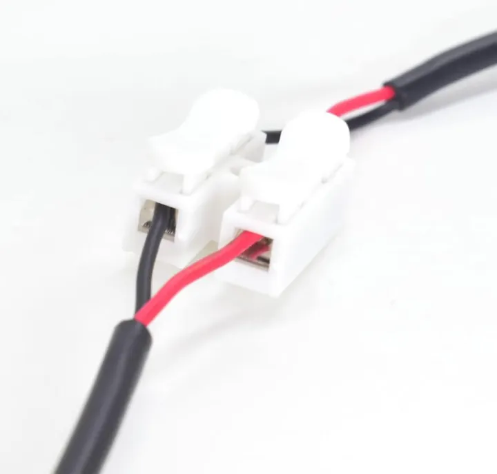 DC%202-pin%20USB%20Cable%20with%20ON/Off%20Switch%20USB%20A%20to%202%20Pin%202%20Bare%20Wire%20Charge%20Cable%20Connector%20for%205V/LED%20Desk%20Lamp/USB%20Fan/LED%20Strips%20-%20Image%204