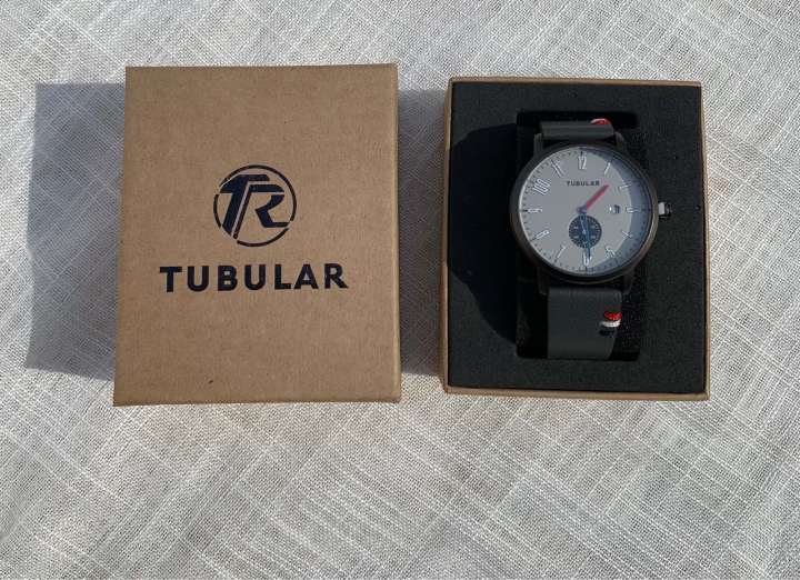 Tubular%20Men%E2%80%99s%20Watch%20-%20Image%203