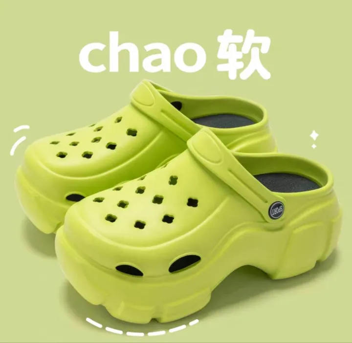 Xmistuo%20Women's%20Clogs%20for%20Summer,%20Fashionable%20Thick-Soled%207cm%20Platform%20Non-Slip%20Beach%20Sandals%20-%20Image%204