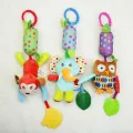 1PC Baby stroller hanging toy 0-1 year old ring bell tooth glue animal wind chime bed hanging soothing hand puppet. 