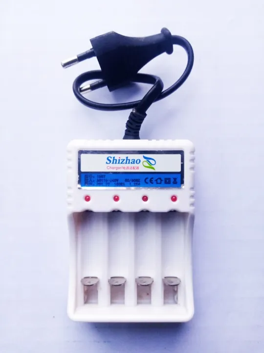 Rechargeable%20Cell%20Charger%20AAA%20AA%202%20in%201%20charger%20fast%20charging%20%7CCell%20Charging%20Machine%20-%20Image%202