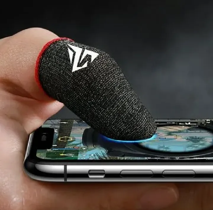 Gaming%20Finger%20sleeves%20pack%20of%201_5%20pairs%20Breathable%20anti-Sweat%20Touch%20screen%20Friendly%20From%20Mobile%20&%20Tablet%20-%20Image%202