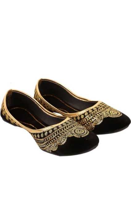 Women's%20Rajasthani%20Jutti%20Handmade%20Embroidered%20Slippers%20Golden%20Color%20for%20Women%20Rajasthani%20Footwear%20-%20Image%205