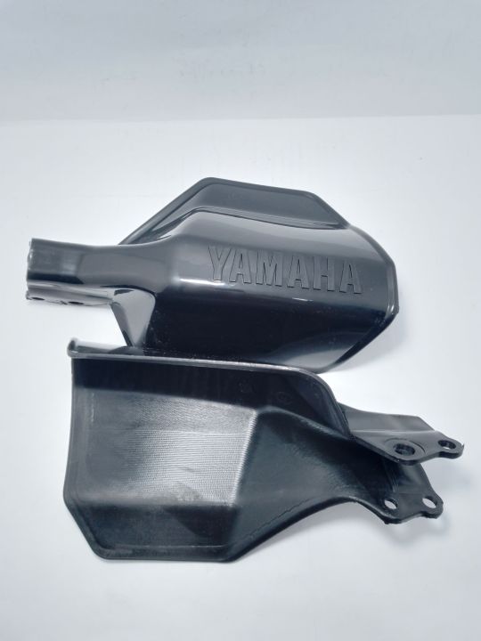 Yamaha YBR Handguard for all models / YBR Handguards in Black Colour