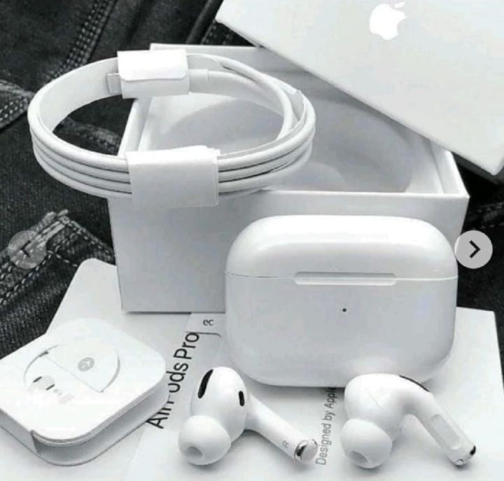 AirPods%20Pro%202nd%20genaration%20Made%20in%20Dubai%20Wireless%20Charging%20Bluetooth%20Earbuds%20-%20Image%205