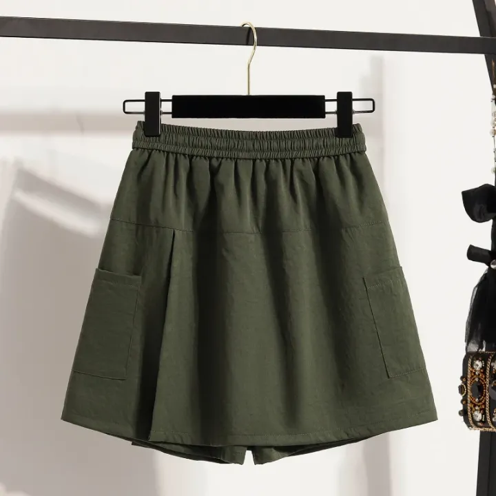 Summer%20Versatile%20High-Waisted%20Casual%20Shorts%20Skirt%20Women's%20Plus%20Size%20Shorts%20Korean-style%20Fashion%20Wide-Leg%20Oversized%C2%A0Half%20Pants%20-%20Image%203