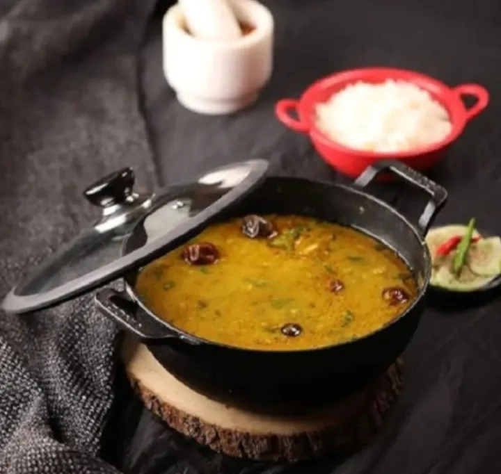 Natural%20Cast%20Iron%20Extra%20Heavy%20Kadai%20With%20Lid%20%2022%20cm%20Induction%20Base%20-%20Image%204