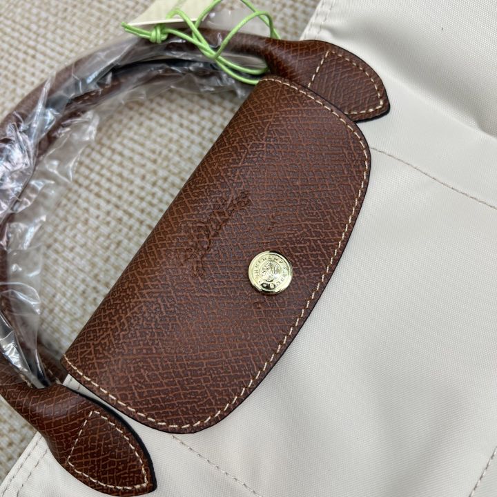 Auth%20LongChamp%CB%89%20Paris%20Le%20Pliage%20Top%20Handle%20Bag/Crossbody%20Bag%207%20Colors%20Small%20Version%2028/20x22cm%20-%20Image%206