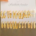 Fashion Geometric Hoop Earring Twisted Pattern Multi-Element Inlaid Imitation Pearl C-shaped Earring Women's Daily Party Jewelry.