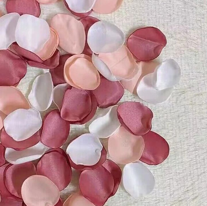 100pcs%20Silk%20Artificial%20Flower%20Rose%20Petals%20For%20Wedding%20Girl%20Aisle%20Scatter%20Dinner%20Table%20Confetti%20Centerpieses%20Bridal%20Shower%20Decor%20-%20Image%204