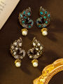 1 Pair of Vintage Retro Two-Tone Rhinestone-Embellished Elegant Peacock Pendant Earrings Suitable for Women to Wear Daily, Attend Parties, or as a  pen gpt. 