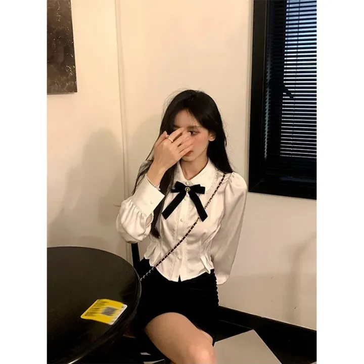Sweet%20White%20Bow%20Shirts%20Wome%20Preppy%20Kawaii%20Lace%20Patchwork%20Blouses%20Female%20Lolita%20Peter%20Pan%20Collar%20Long%20Sleeve%20Crop%20Tops%20Mujer%20Y2k%20-%20Image%203