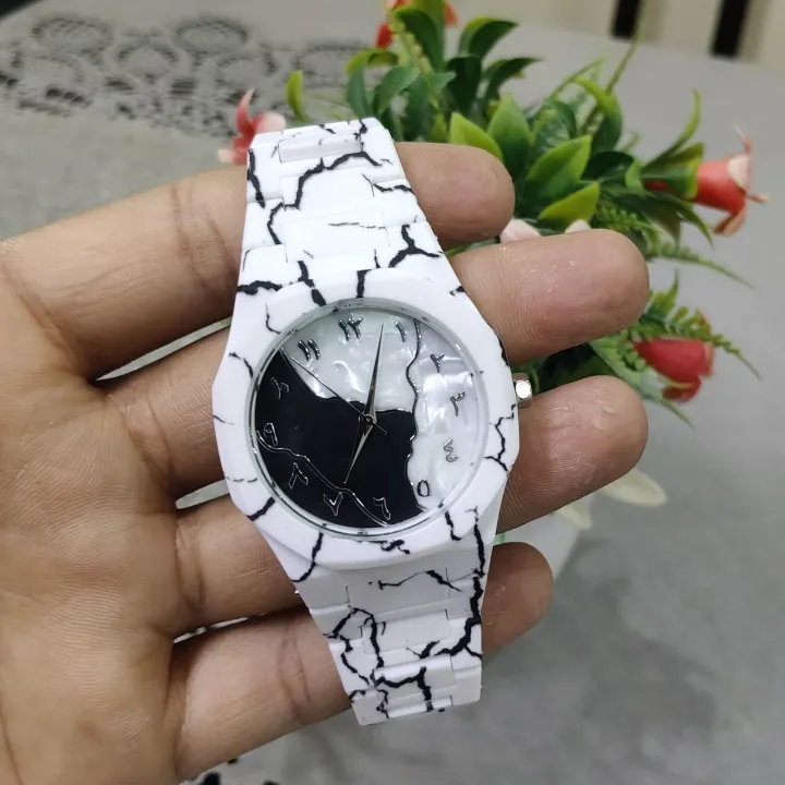 Elegant%20Black%20Arabic%20Aura%20Watch%20%20Alphabet%20Watch%20for%20Men,%20Stylish%20Stainless%20Steel%20Strap,%20Original%20New%20-%20Image%205