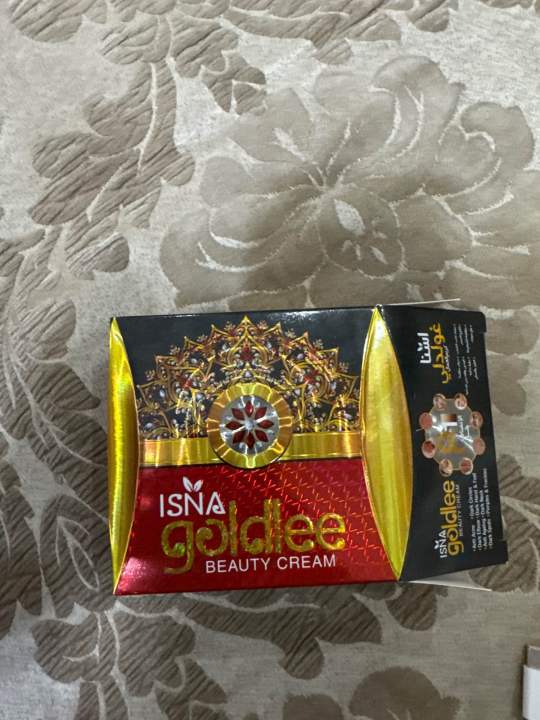 Isna goldlee beauty cream 4 in 1 (cream,soap,serum,capsule)