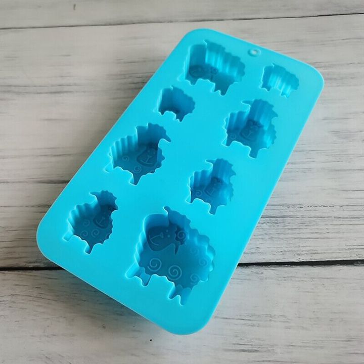 1pc%208%20Holes%20Sheep%20Animal%20Shaped%20Soap%20Silicone%20Mold%20DIY%20-%20Image%204