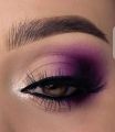 ROMANTIC COLOR 18 COLOURS FASHION EYESHADOW PALETTE. 
