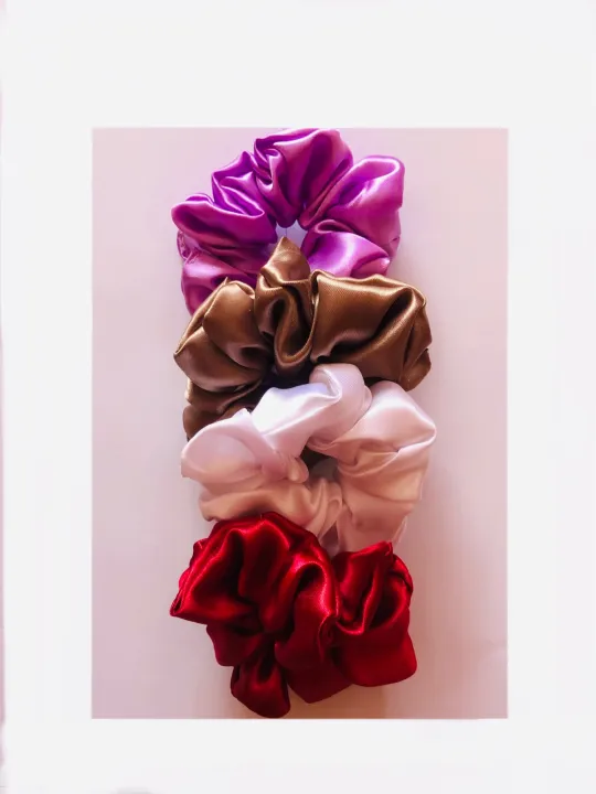 4%20Random%20Satin%20Scrunchies,%20Free%20Size,%20Korean%20Scrunchies%20Girl,%20Women%20Hair%20Bands,%20Ladies%20Scrunchies%20Satin%20Scrunchies,%20Cute%20Hair%20Ponytail%20Scrunchies,%20Scrunchie%20Set%204%20pics%20Hair%20Band,%20Head%20Band%20for%20Women,%20Hair%20and%20Hand%20Band%20for%20ladies%20-%20Image%203