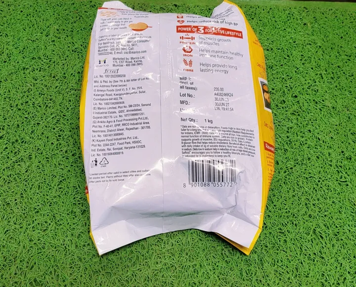 Saffola%20Oats%20100%25%20Natural%20Creamy%20Oats%201kg%20-%20Image%203