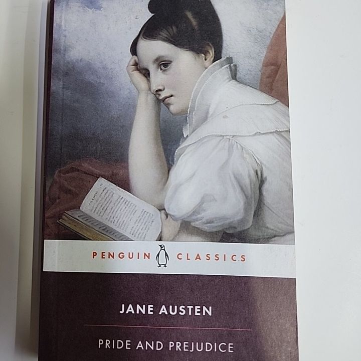 Pride And Prejudice ( Penguin Classics ) by Jane Austen
