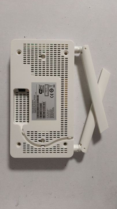 Huawei%20HG%208546M%20XPON%20Fiber%20Optic%20Router%205dBi%20Antinna%20-%20Image%209