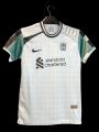 Liverpool jersey 2025/26 half sleeve Thai premium.