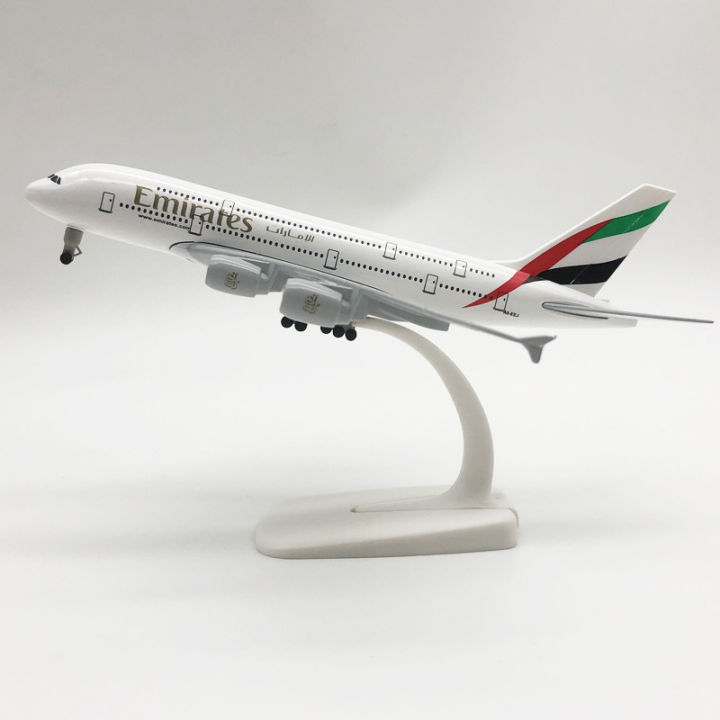 Airplane%20Airbus%2020CM%20Alloy%20Aircraft%20Model%20Emirates%20Airbus%20A380%20Resin%20Airplane%20Model%20%20For%20Friends%20Toy%20Plane%20For%20Children%20-%20Image%207